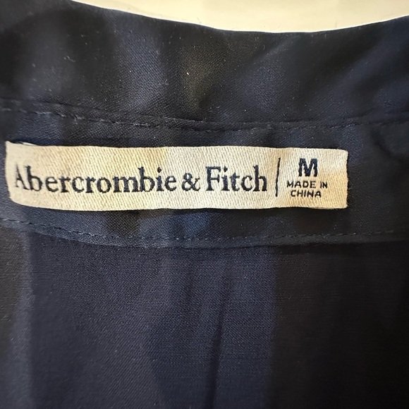 Abercrombie and Fitch Dark Blue Satin Button-Up Shirt Size Medium - Picture 5 of 5